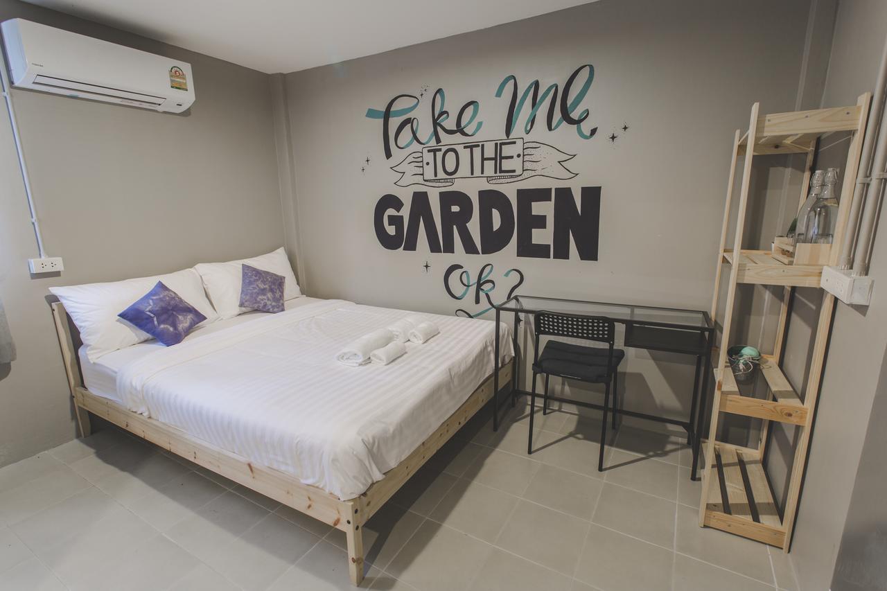 Wanmai Herb Garden Bangkok Bagian luar foto